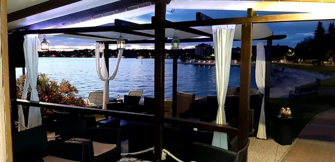 Appartamento App Palcic K Novigrad Istria Esterno foto