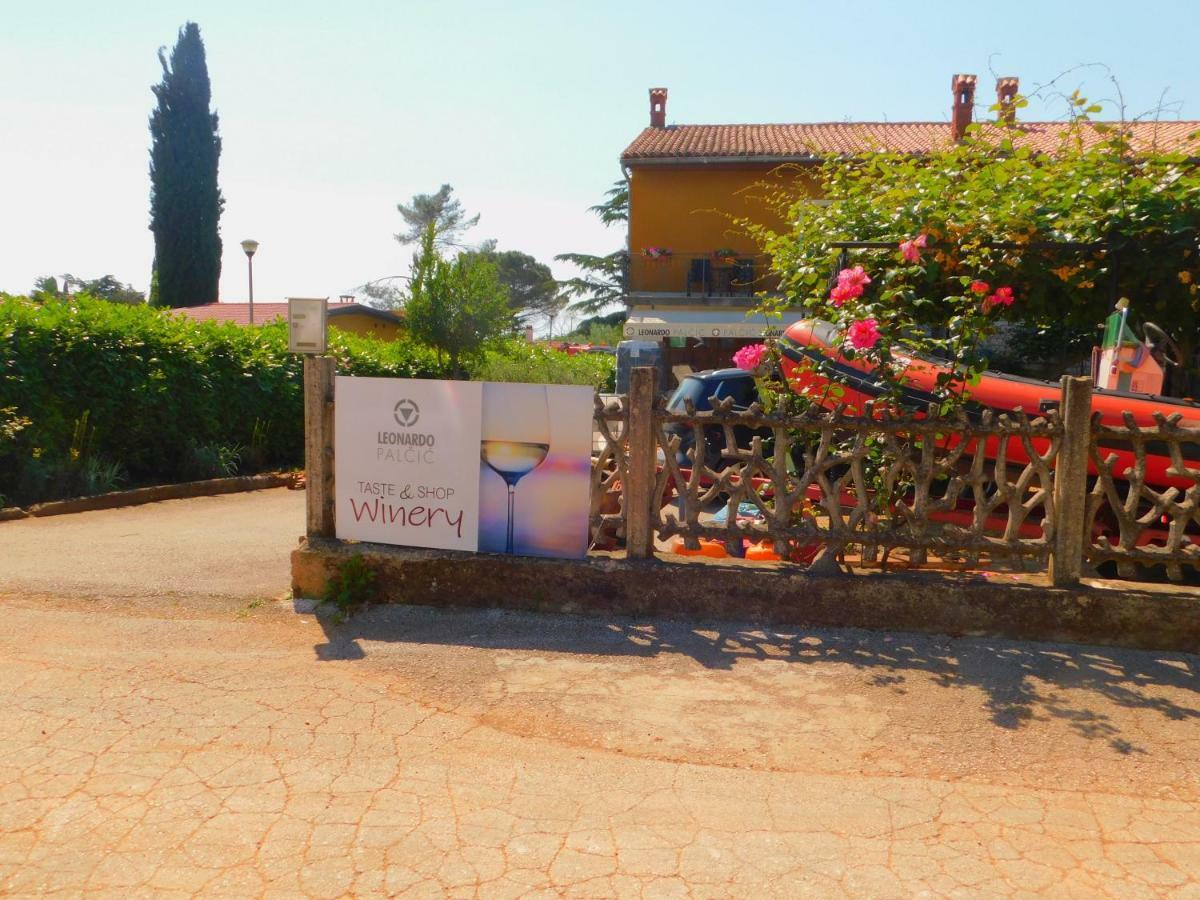 Appartamento App Palcic K Novigrad Istria Esterno foto